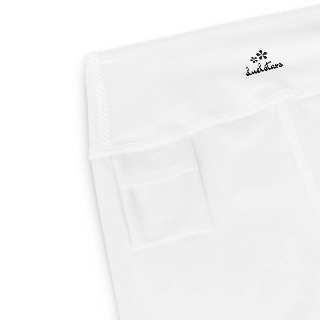 DuelStars Core Femme yoga leggings interior detail - showing discreet inside pocket for secure storage.